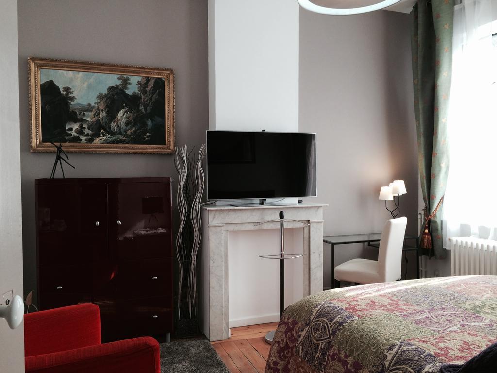 Chambres Et Table D'Hotes La Belle Lensoise Habitación foto