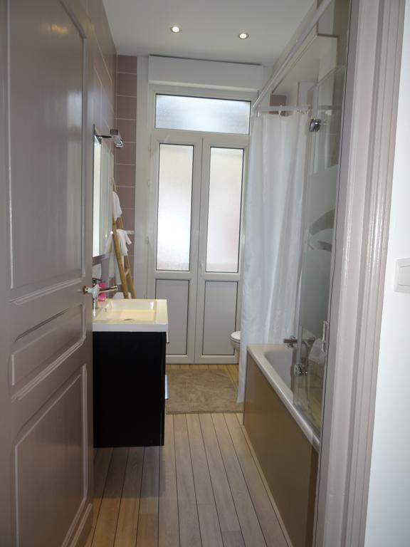 Chambres Et Table D'Hotes La Belle Lensoise Habitación foto